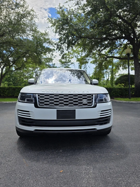 2020 Land Rover Range Rover L405 - Image 10 of 31