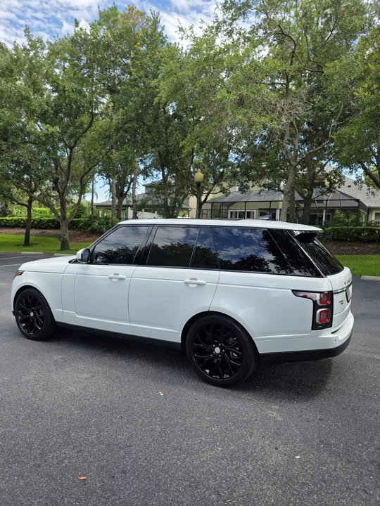 2020 Land Rover Range Rover L405 - Image 6 of 31
