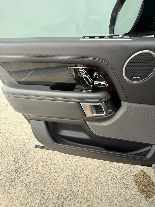 2020 Land Rover Range Rover L405 - Image 14 of 15