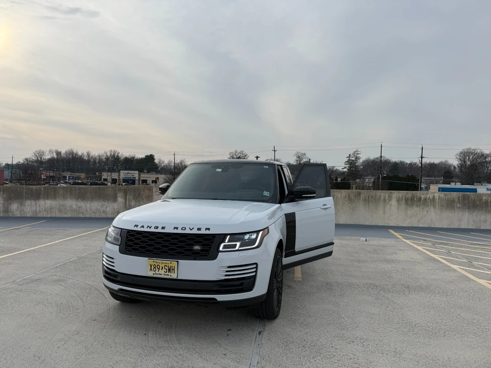 2020 Land Rover Range Rover L405 - Image 6 of 15
