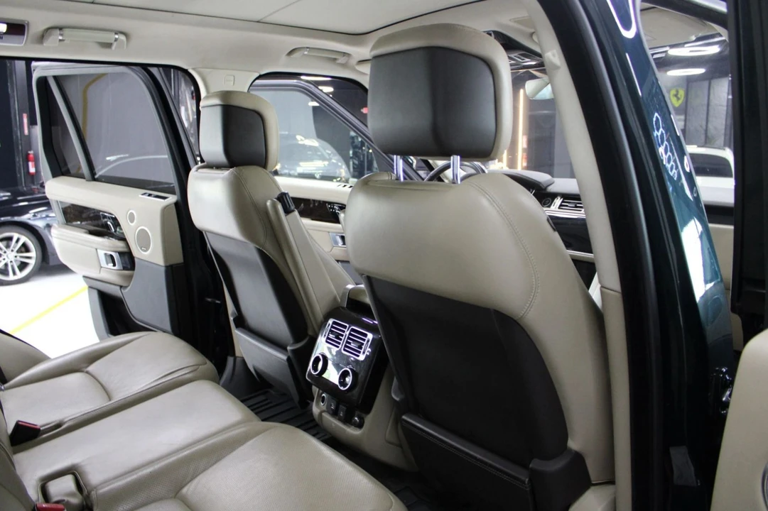 2020 Land Rover Range Rover L405 - Image 17 of 23