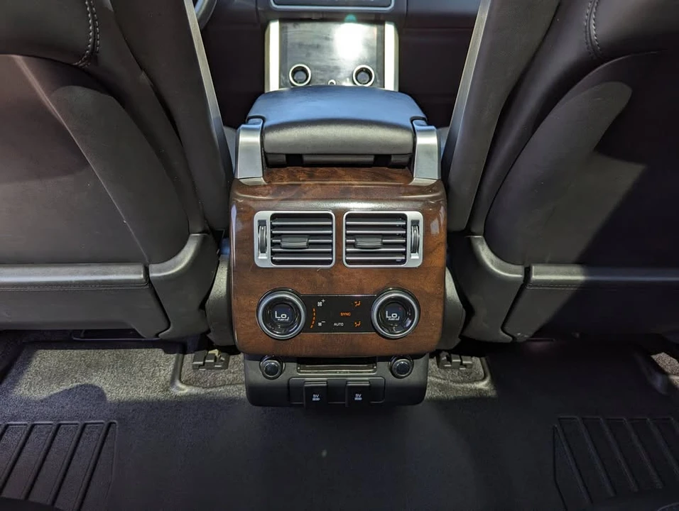 2020 Land Rover Range Rover L405 - Image 17 of 20
