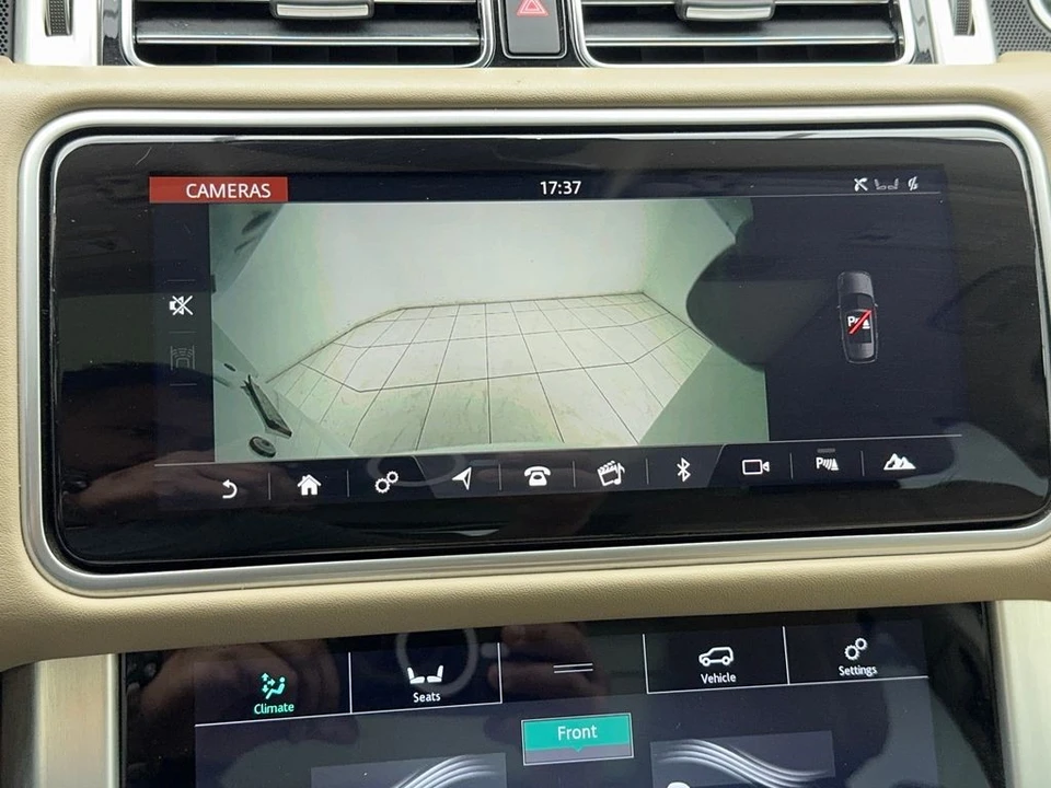 2020 Land Rover Range Rover L405 - Image 28 of 31