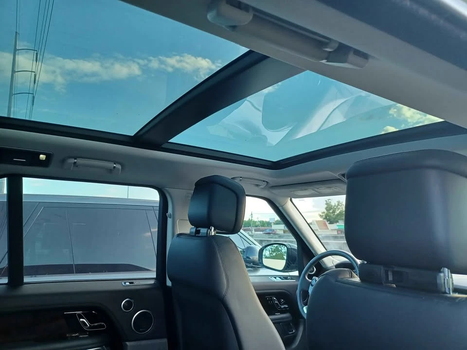 2020 Land Rover Range Rover Sport L494 - Image 11 of 18