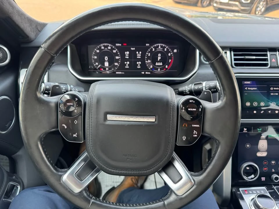 2020 Land Rover Range Rover L405 - Image 11 of 16