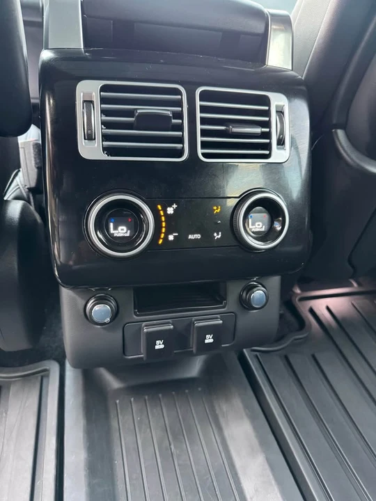2020 Land Rover Range Rover L405 - Image 7 of 16