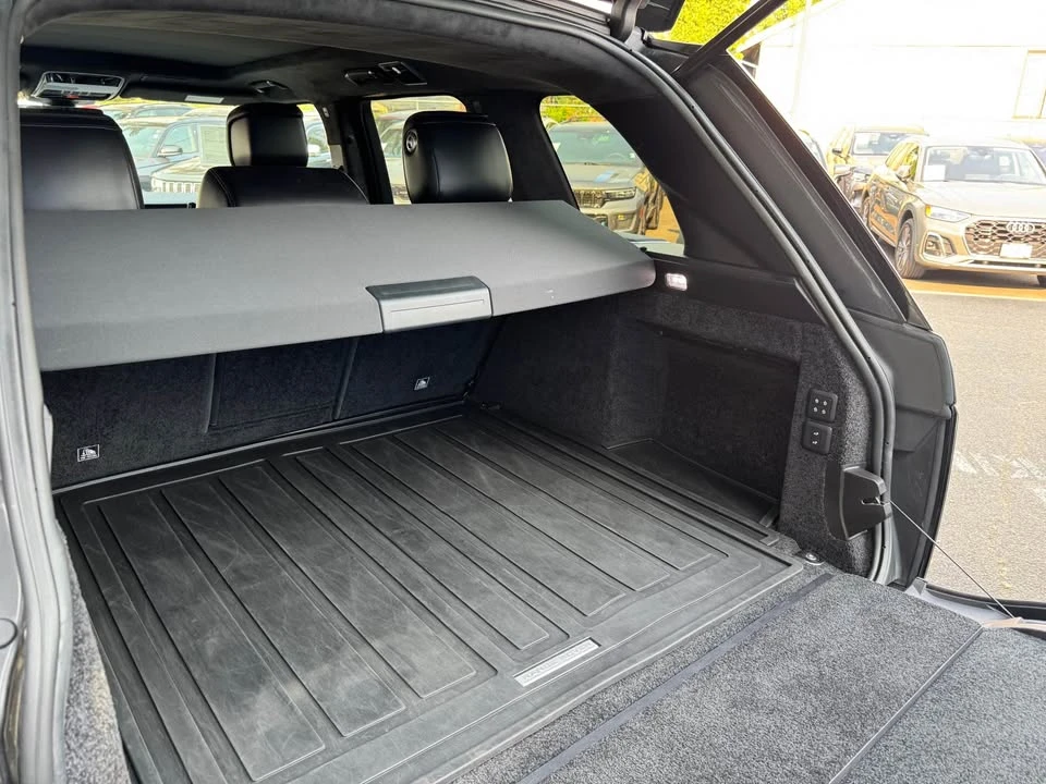 2020 Land Rover Range Rover L405 - Image 5 of 16