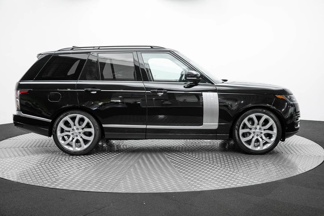 2020 Land Rover Range Rover L405 - Image 9 of 31