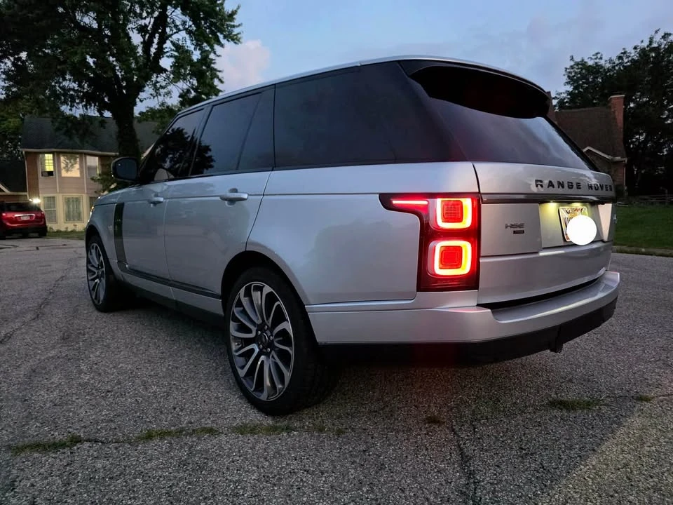 2020 Land Rover Range Rover L405 - Image 10 of 18