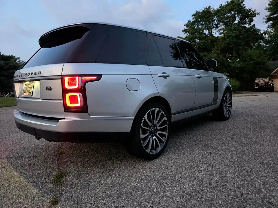 2020 Land Rover Range Rover L405 - Image 16 of 18
