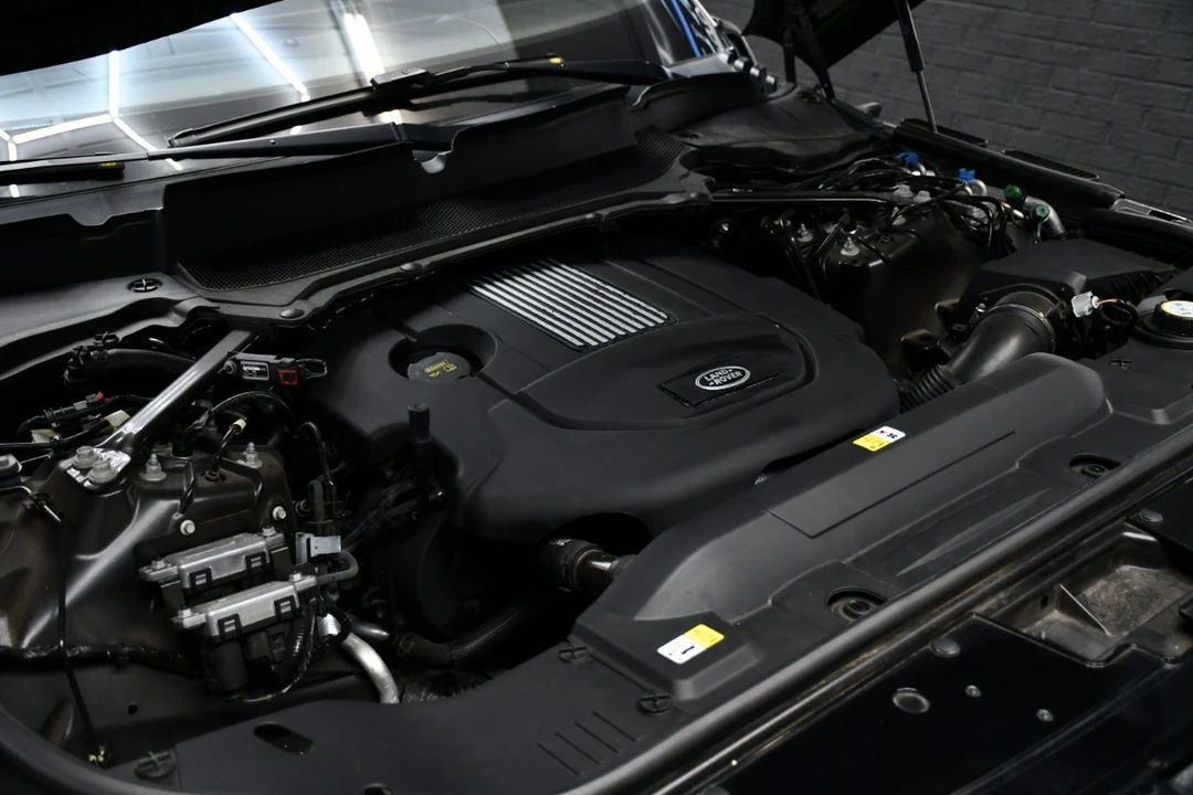 2020 Land Rover Range Rover L405 - Image 14 of 21