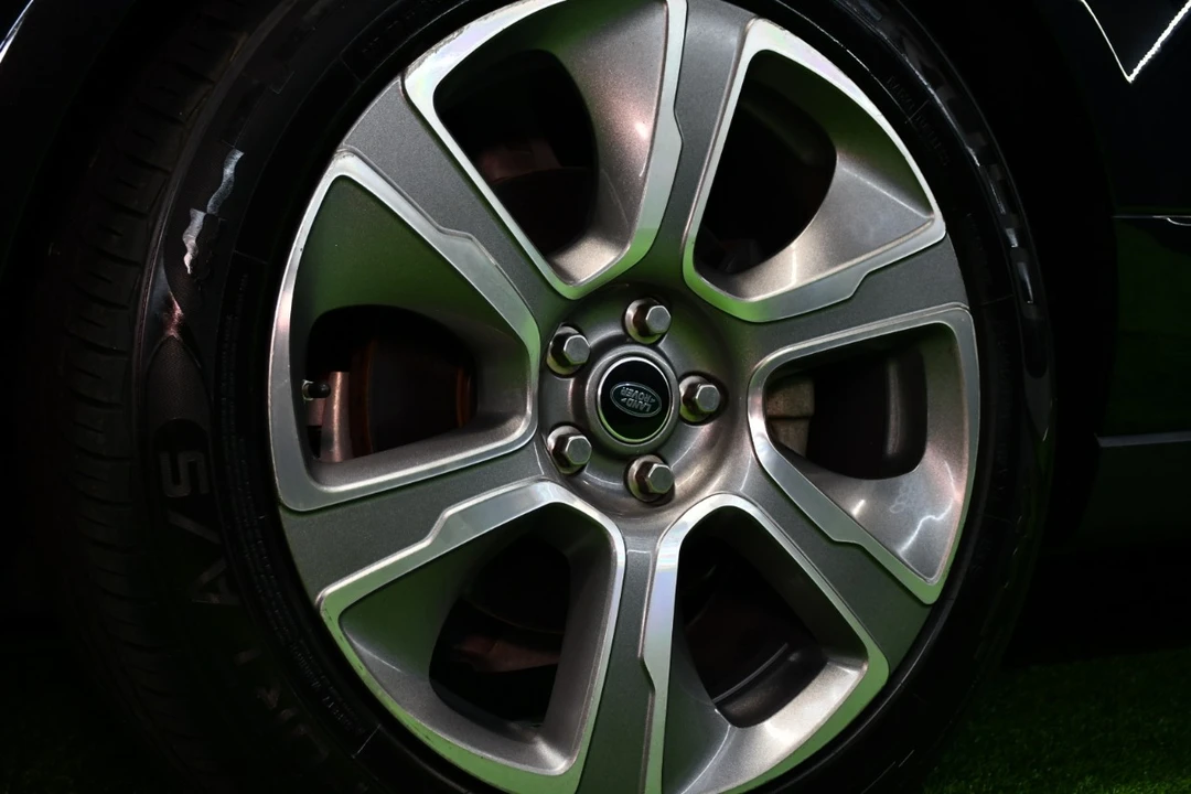 2020 Land Rover Range Rover L405 - Image 10 of 21