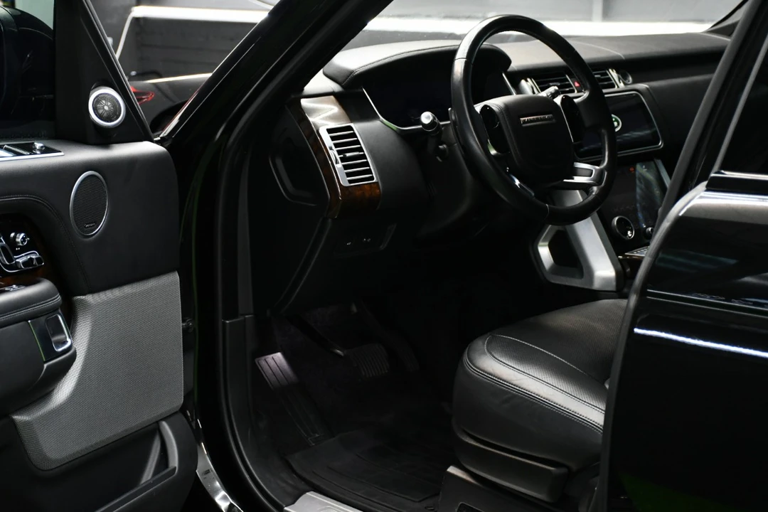 2020 Land Rover Range Rover L405 - Image 20 of 21