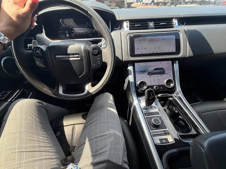 2020 Land Rover Range Rover L405 - Image 7 of 16