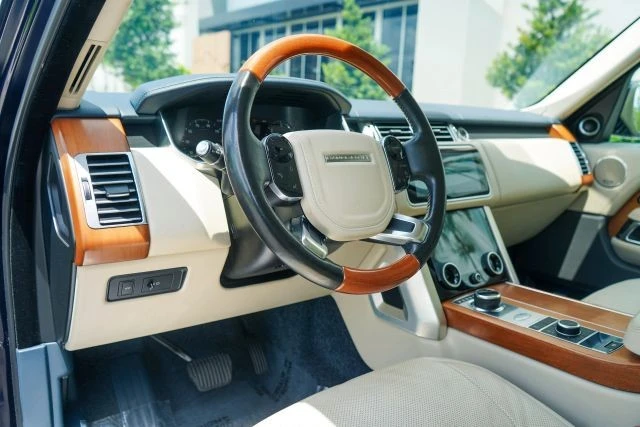 2020 Land Rover Range Rover L405 - Image 2 of 31