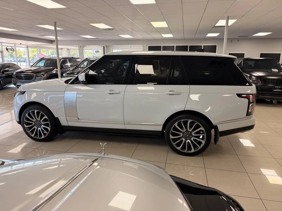 2020 Land Rover Range Rover L405 - Image 7 of 20