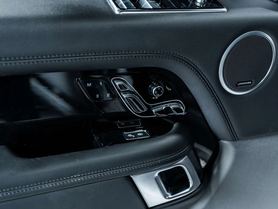 2020 Land Rover Range Rover L405 - Image 12 of 20