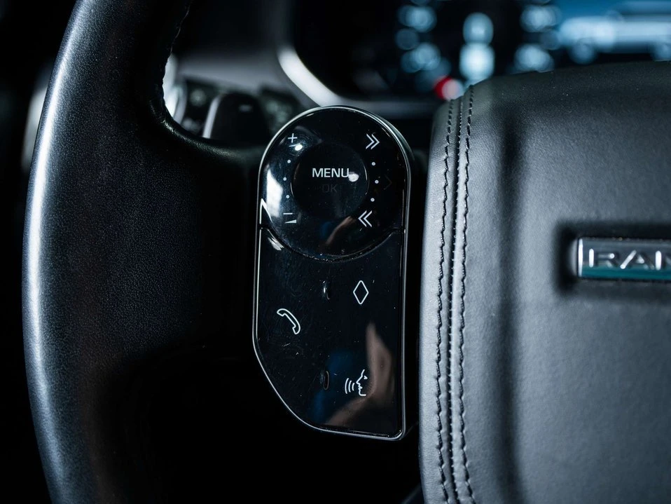 2020 Land Rover Range Rover L405 - Image 17 of 20