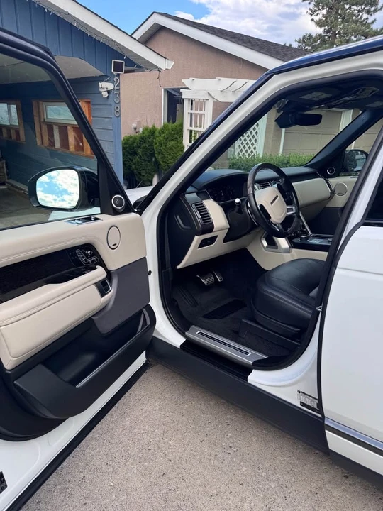 2020 Land Rover Range Rover L405 - Image 11 of 19