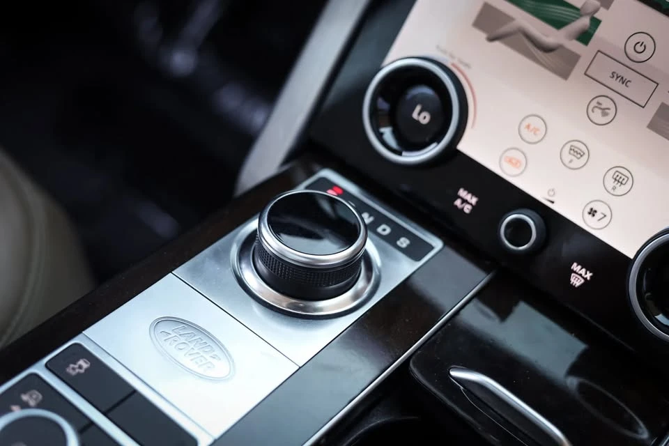 2020 Land Rover Range Rover L405 - Image 19 of 20