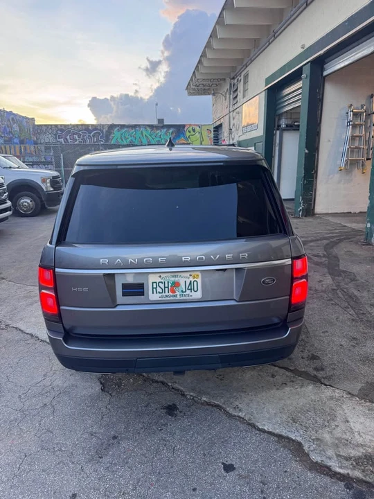 2020 Land Rover Range Rover L405 - Image 4 of 8