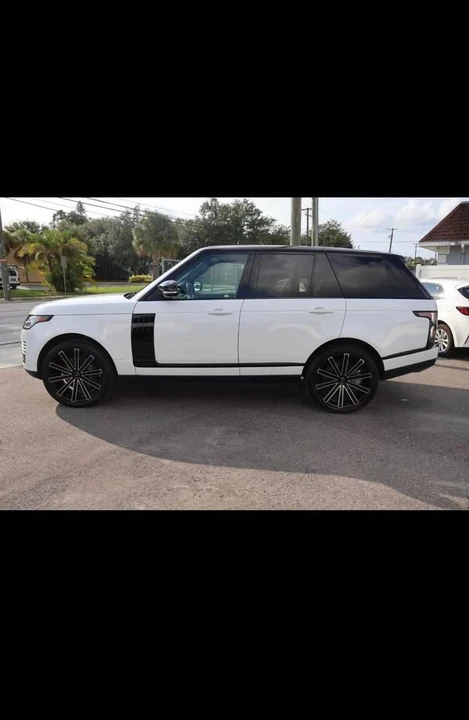 2020 Land Rover Range Rover L405 - Image 7 of 19