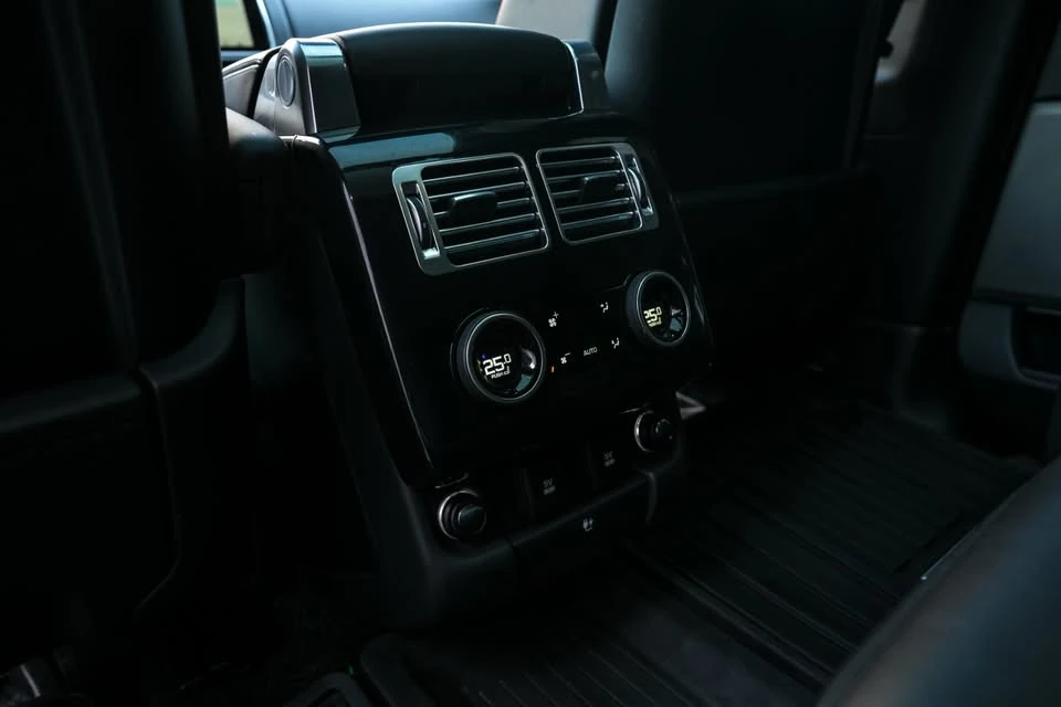 2020 Land Rover Range Rover L405 - Image 12 of 20