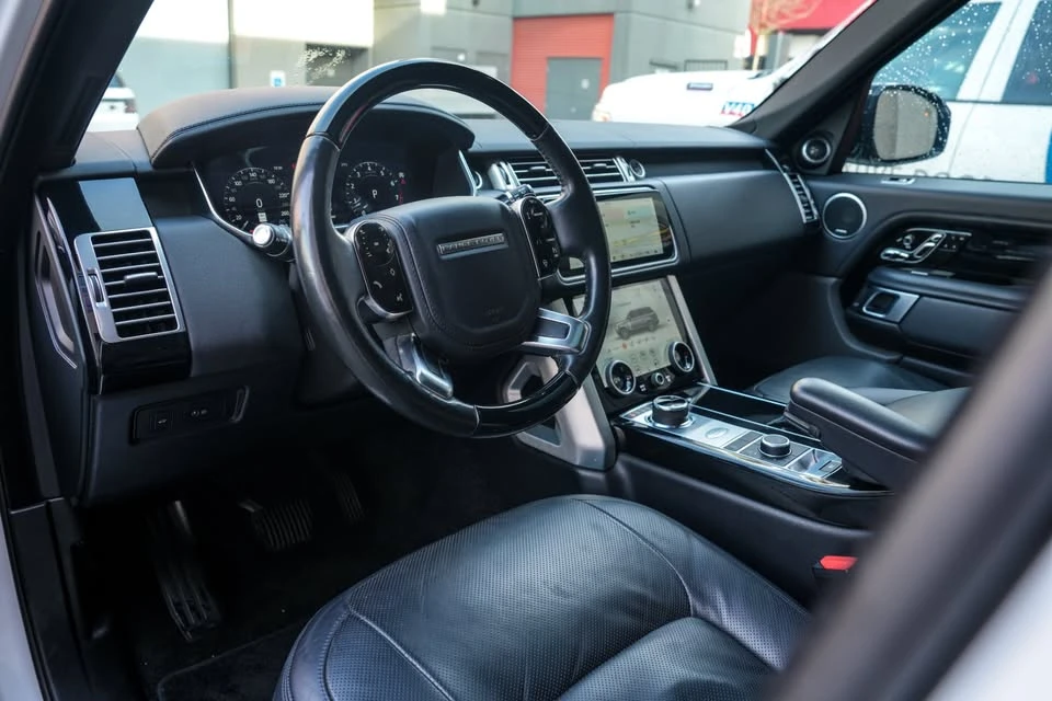 2020 Land Rover Range Rover L405 - Image 2 of 20