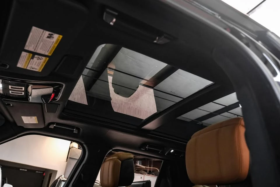 2020 Land Rover Range Rover L405 - Image 5 of 19