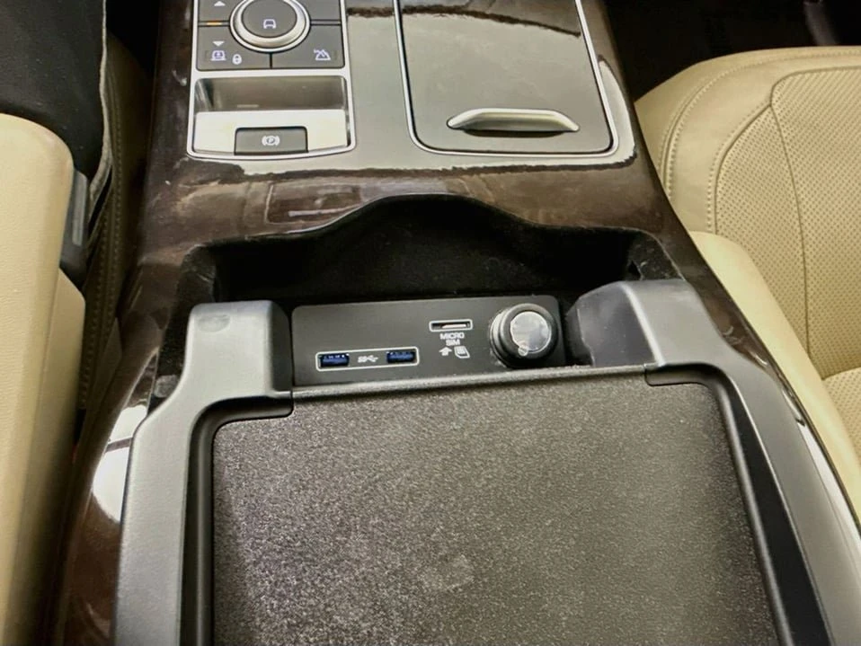 2020 Land Rover Range Rover L405 - Image 18 of 20
