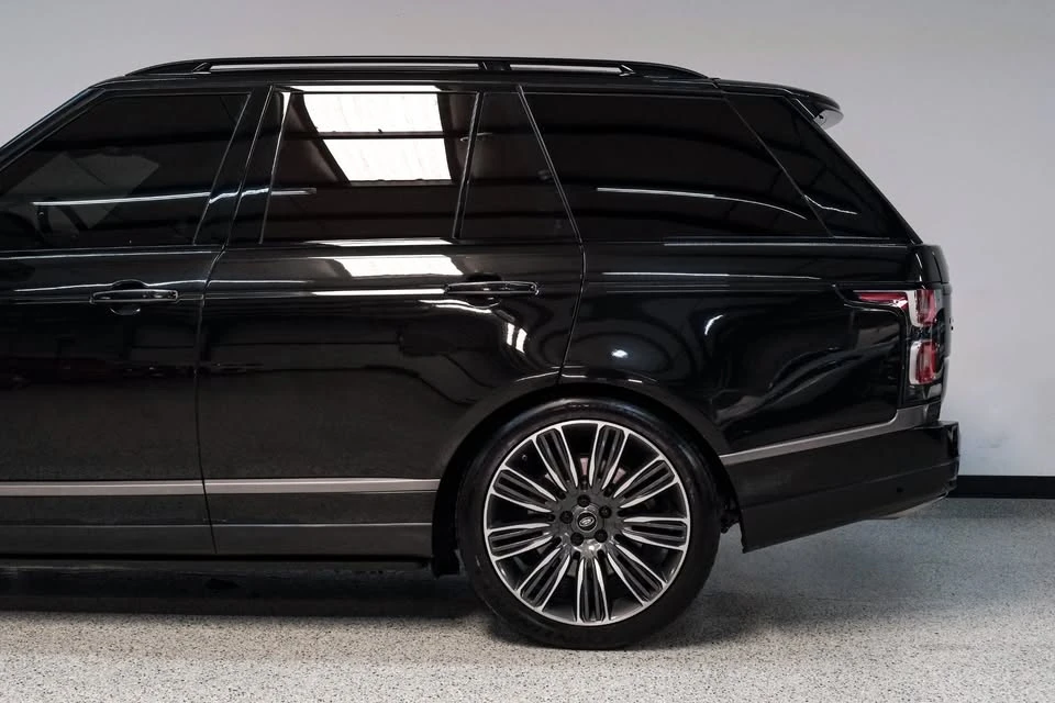 2020 Land Rover Range Rover L405 - Image 17 of 19