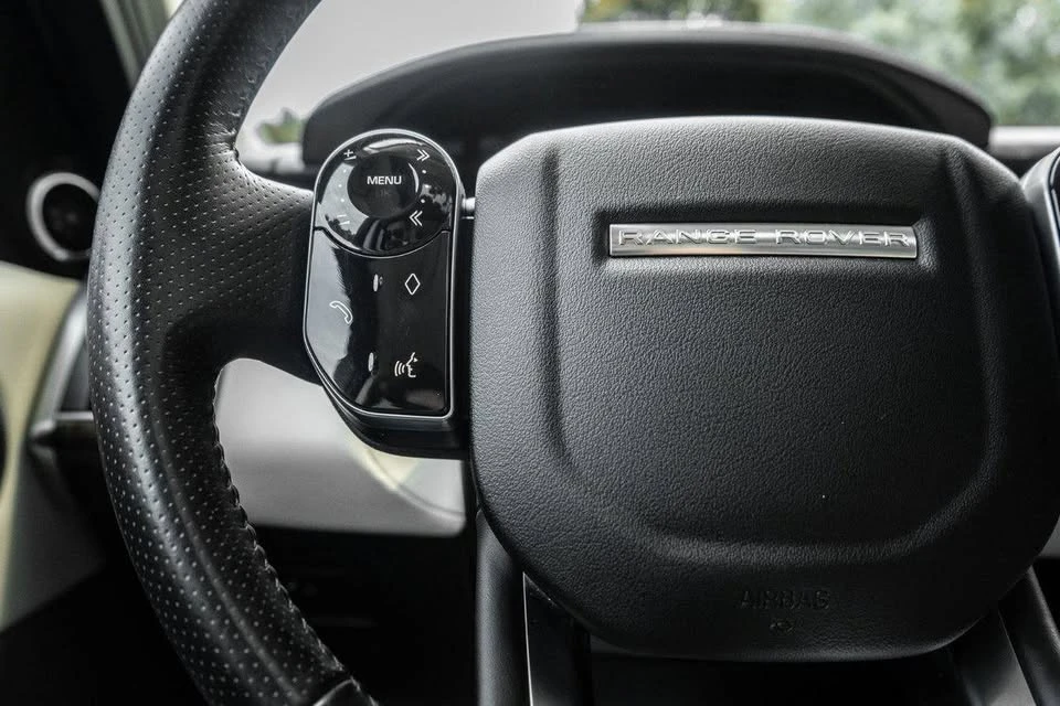 2020 Land Rover Range Rover L405 - Image 11 of 19