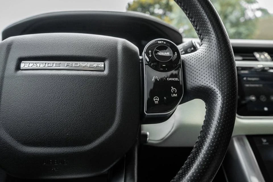 2020 Land Rover Range Rover L405 - Image 12 of 19