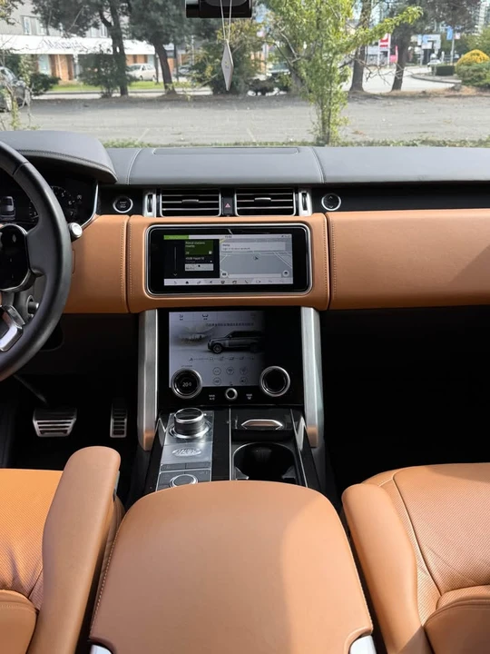 2020 Land Rover Range Rover L405 - Image 12 of 18
