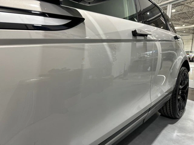 2020 Land Rover Range Rover L405 - Image 17 of 20