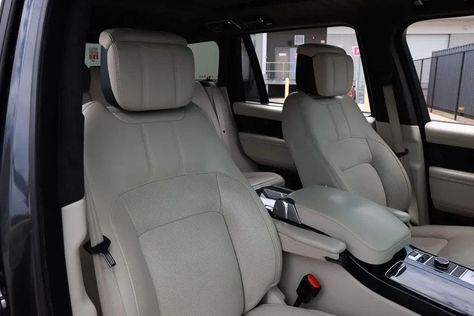 2020 Land Rover Range Rover L405 - Image 11 of 13
