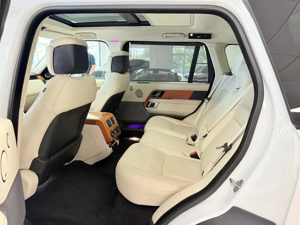 2020 Land Rover Range Rover L405 - Image 11 of 20