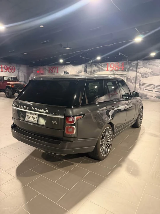 2020 Land Rover Range Rover L405 - Image 5 of 8