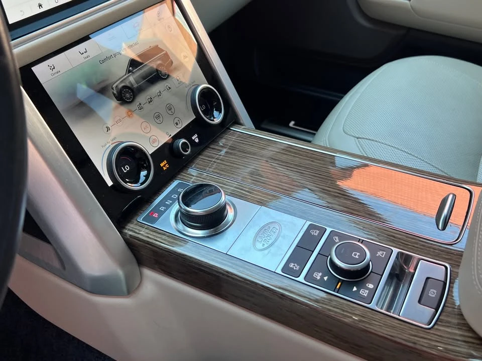 2020 Land Rover Range Rover L405 - Image 10 of 19