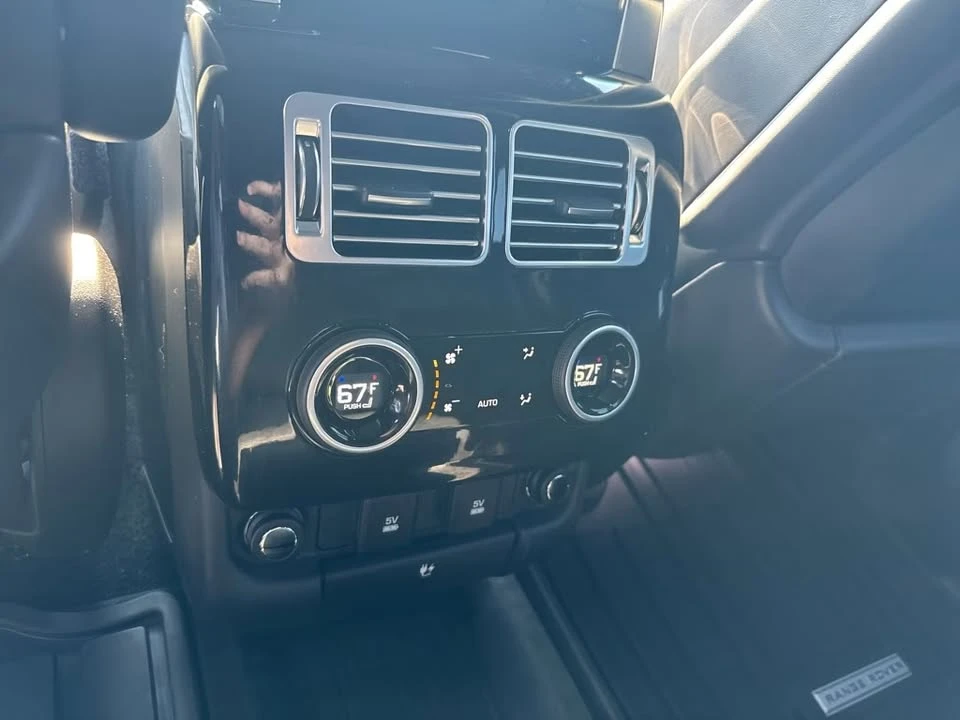 2020 Land Rover Range Rover L405 - Image 10 of 16
