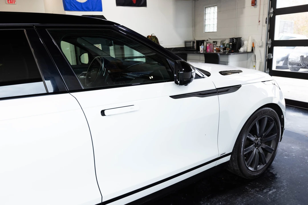 2020 Land Rover Range Rover L405 - Image 17 of 21