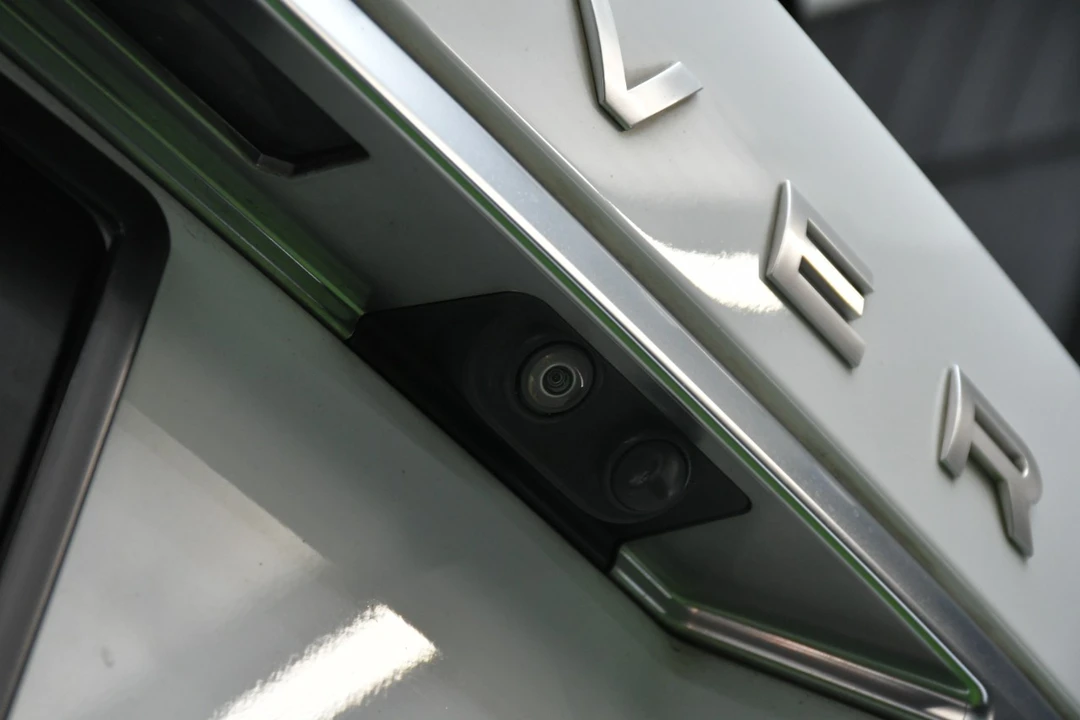 2020 Land Rover Range Rover L405 - Image 11 of 21