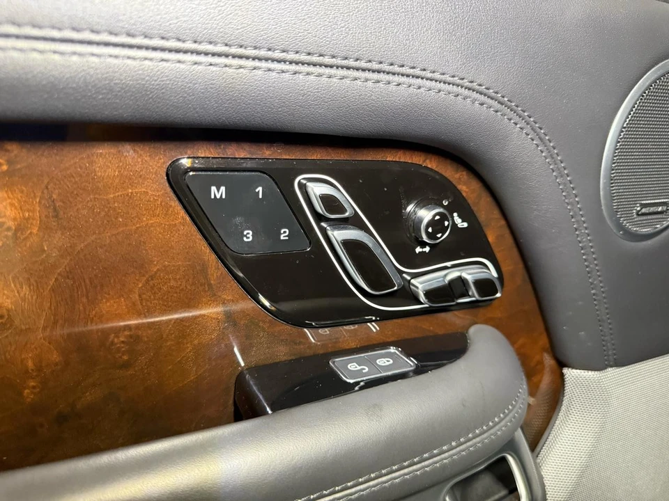 2020 Land Rover Range Rover L405 - Image 14 of 21