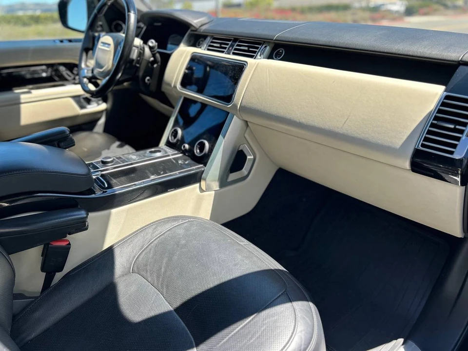 2020 Land Rover Range Rover L405 - Image 17 of 21