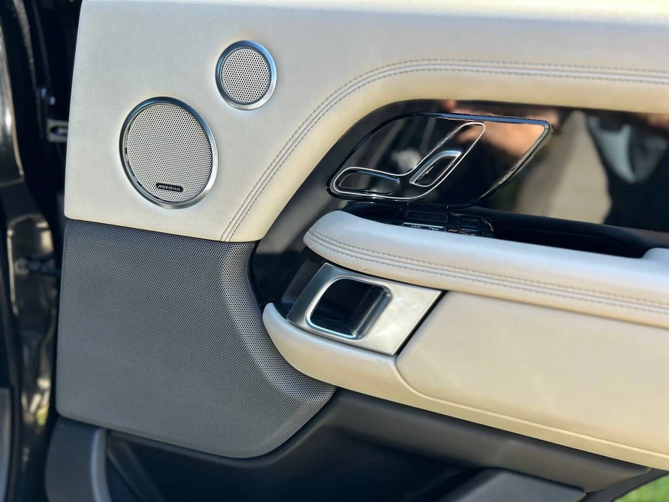 2020 Land Rover Range Rover L405 - Image 16 of 21