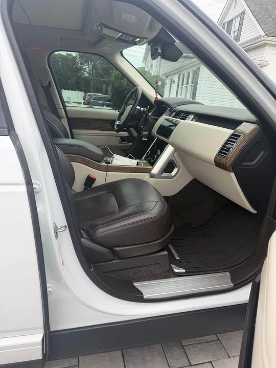 2020 Land Rover Range Rover L405 - Image 5 of 10