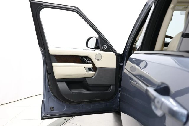2020 Land Rover Range Rover L405 - Image 9 of 12