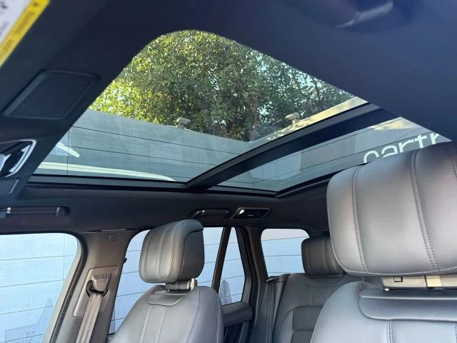 2020 Land Rover Range Rover L405 - Image 11 of 21