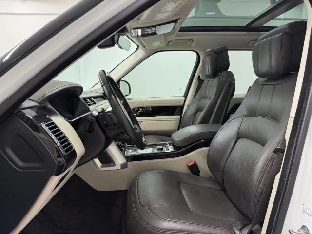 2020 Land Rover - Image 12 of 31