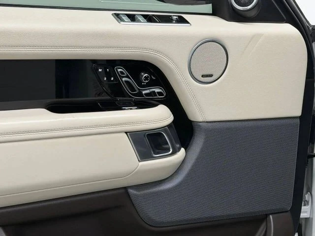 2020 Land Rover Range Rover L405 - Image 19 of 31